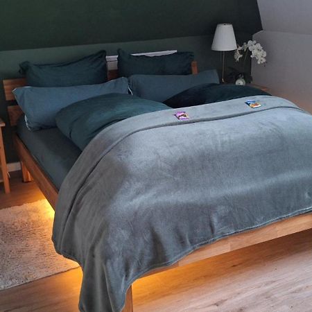 Ferienwohnung Storchennuest アウリッヒ エクステリア 写真